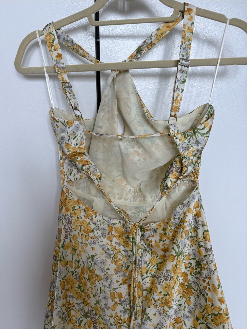 ASTR the Label Sandrine Floral Halter Midi Dress In Cream Yellow Floral - Picture 3 of 5